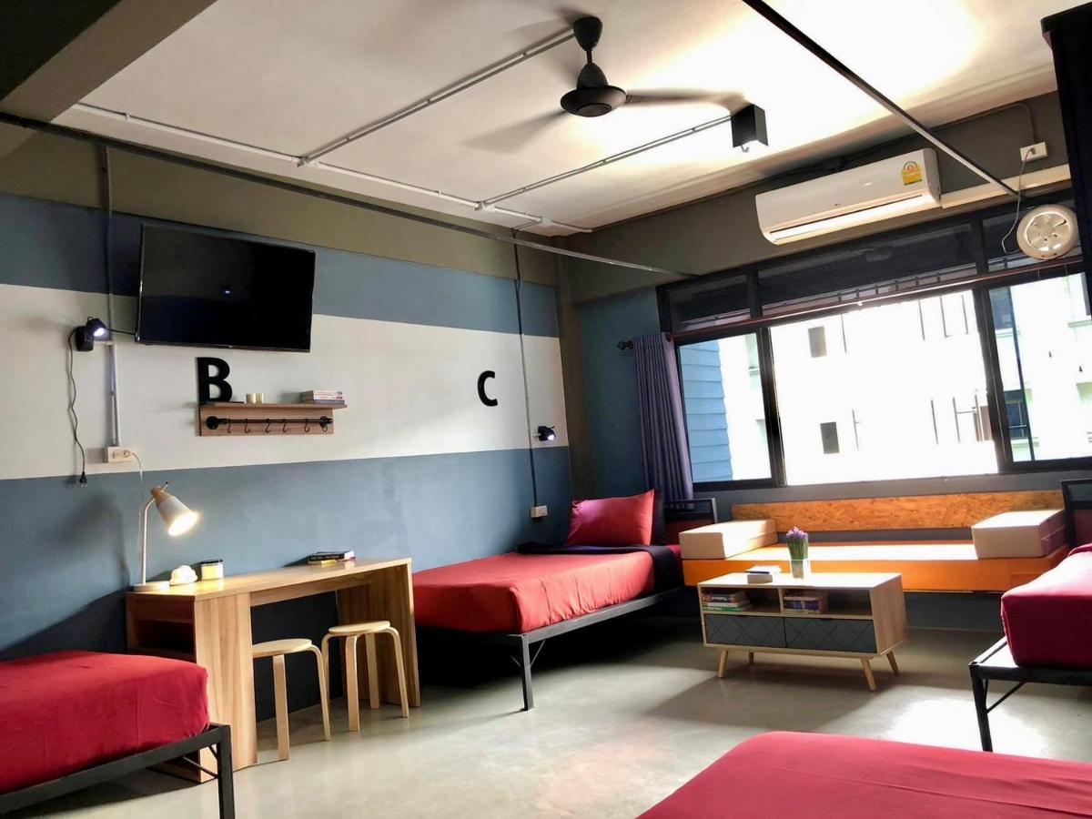 Amity Poshtel Hostel Krabi Luaran gambar