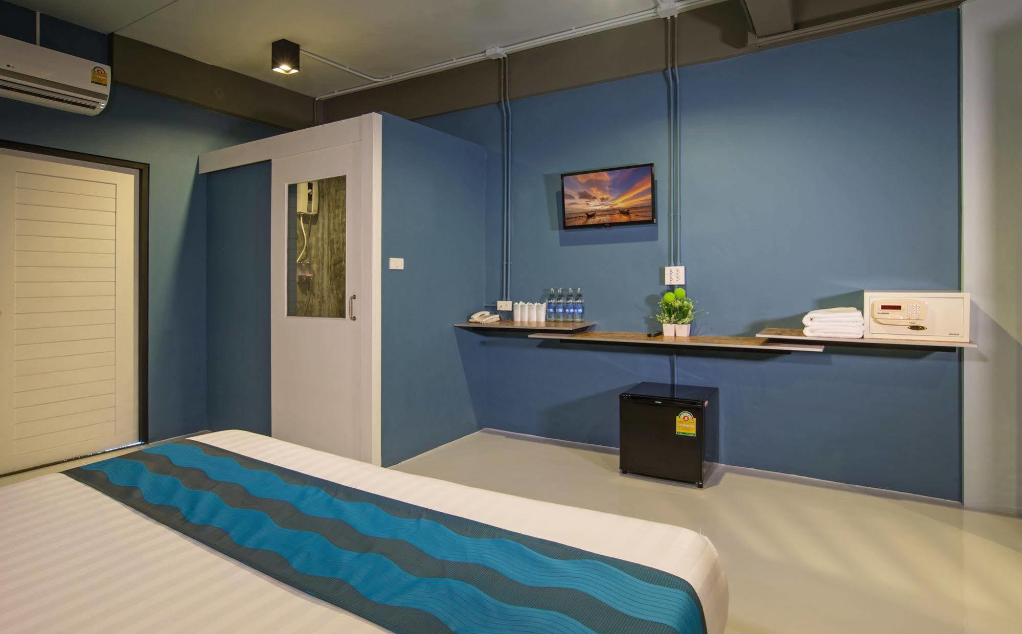 Amity Poshtel Hostel Krabi Luaran gambar